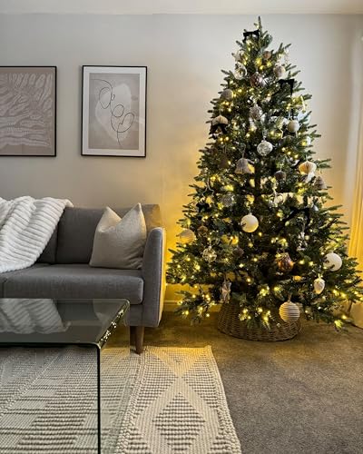 Beliani Weihnachtsbaum mit LED 210 cm - 5