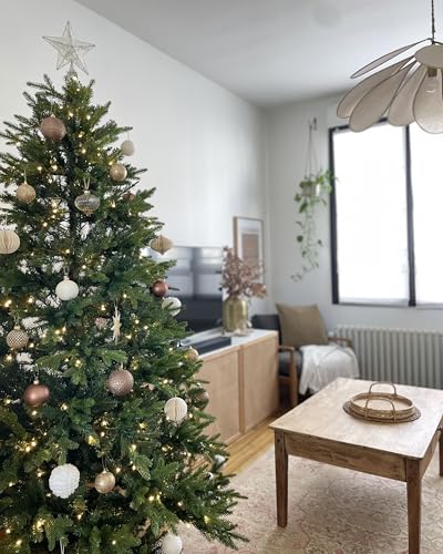 Beliani Weihnachtsbaum mit LED 210 cm - 9